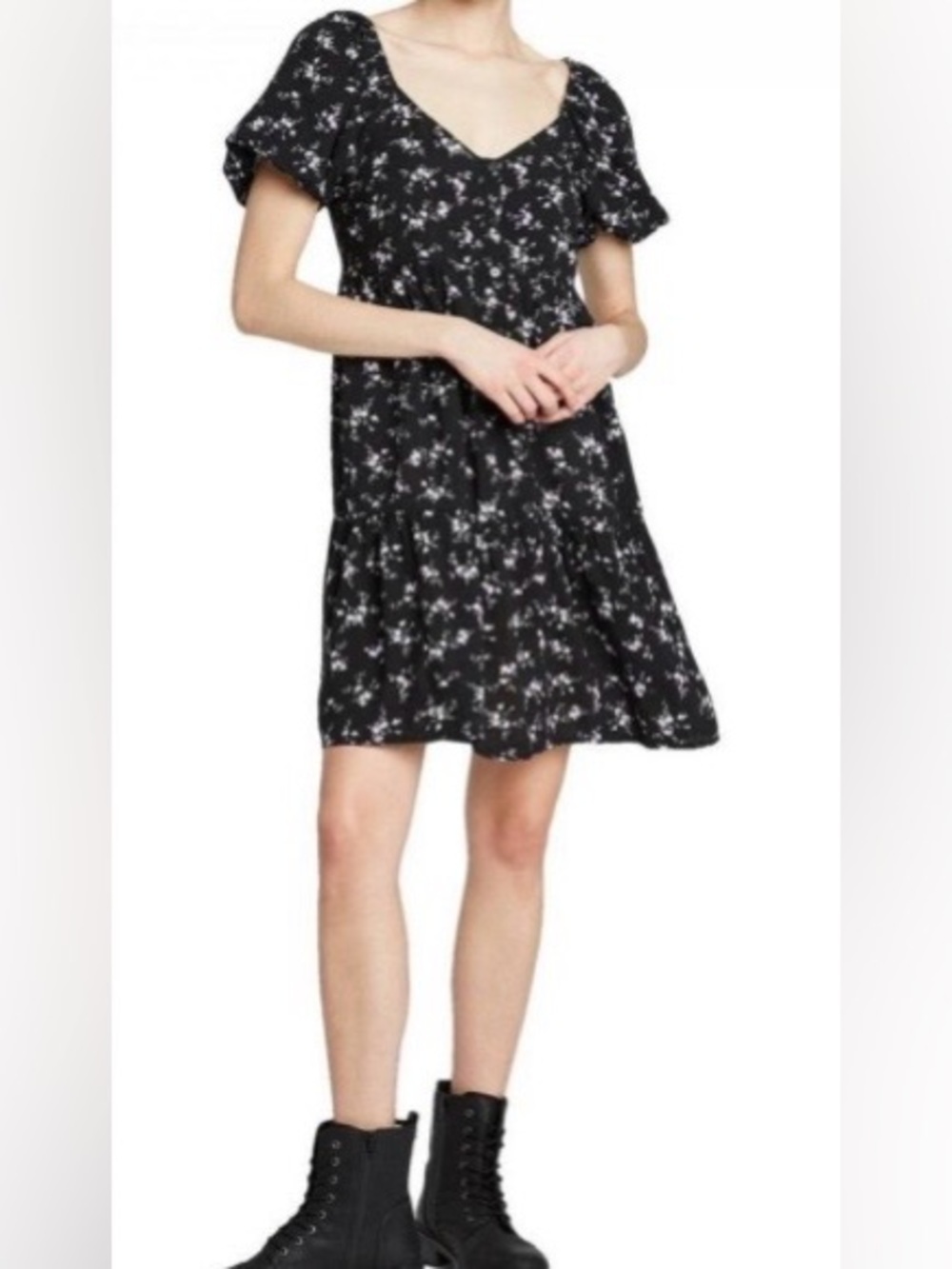 wild fable Black Floral V‑Neck Short Sleeve Mini Dress Size Large